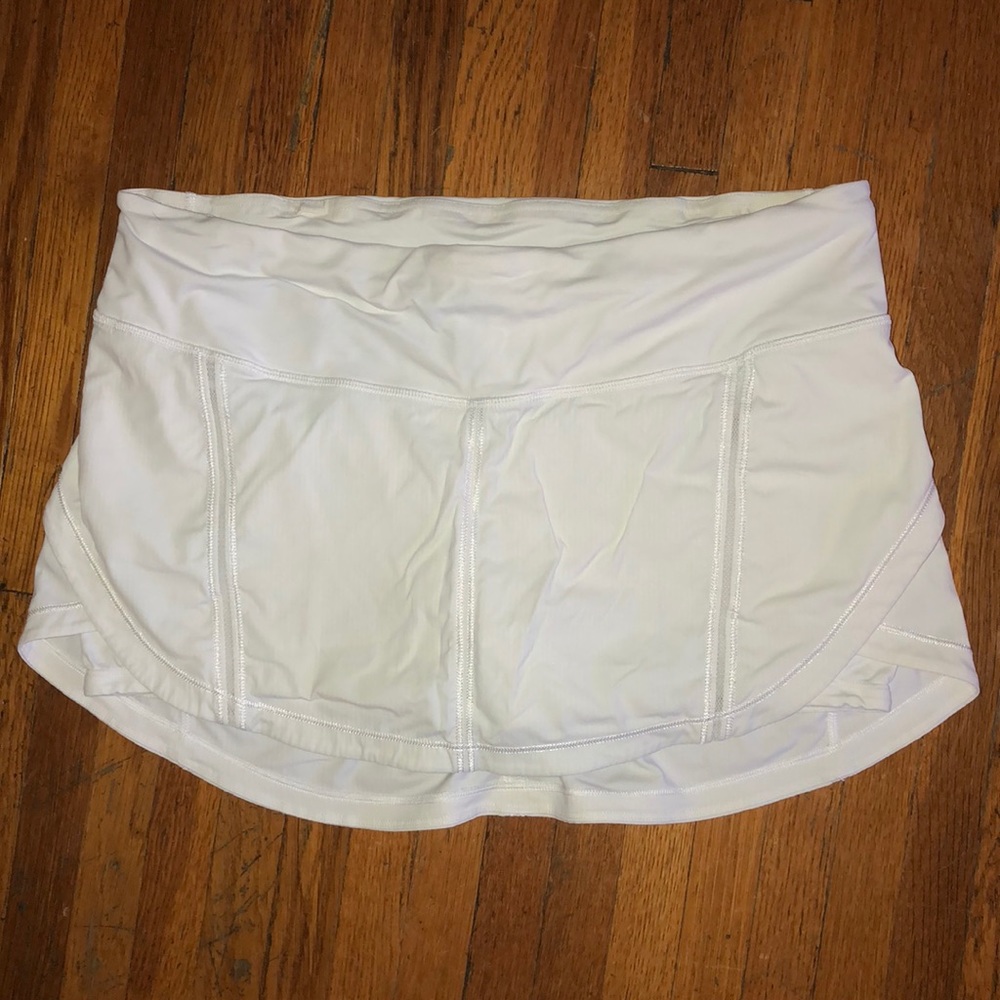Lululemon skirt with shorts 💓